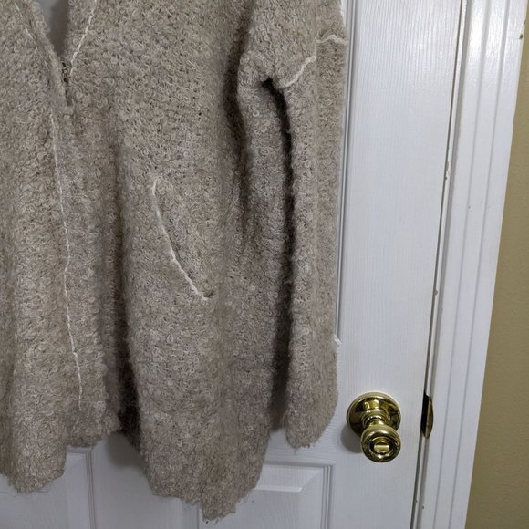 Free People Tan Beige Boucle Alpaca Blend Oversized Snap-Front Sweater - size XS - Picture 6 of 15
